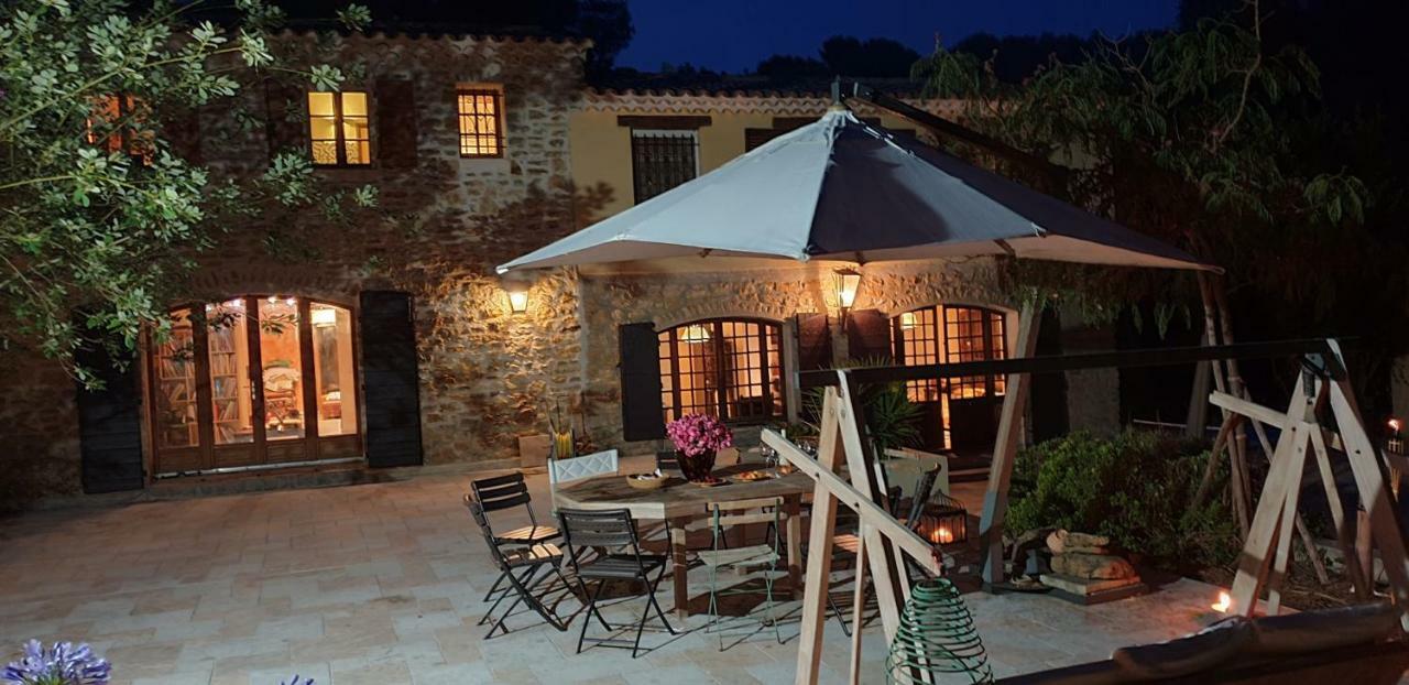 La Teze Villa Ле Кастеле Екстериор снимка