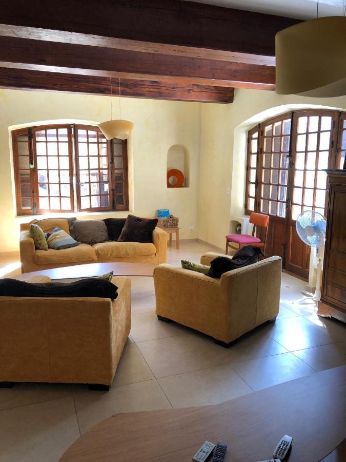 La Teze Villa Ле Кастеле Екстериор снимка